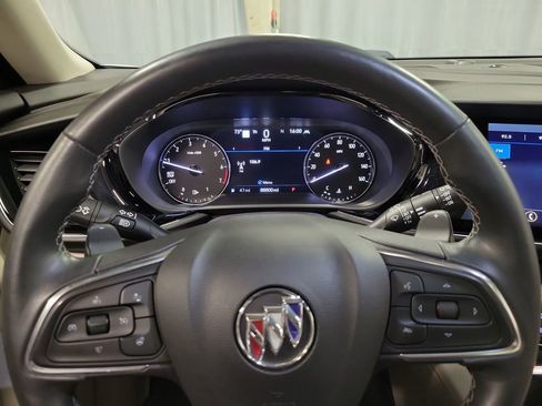 Used 2022 Buick Envision Avenir w/ Technology Package II FWD image 15