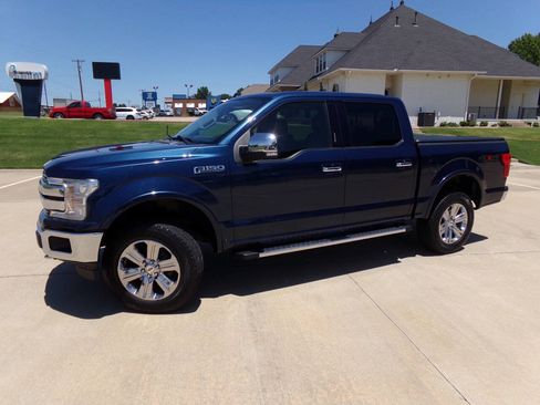 Used 2018 Ford F150 Lariat w/ Equipment Group 502A Luxury AWD/4WD image 5