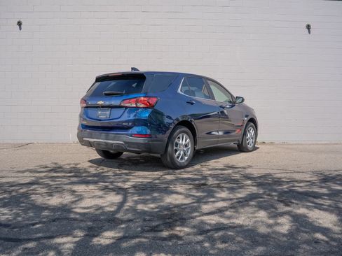 Used 2023 Chevrolet Equinox LT AWD/4WD image 7