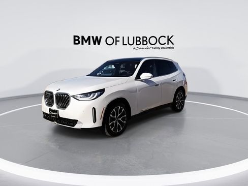 Used 2025 BMW X3 xDrive30i image 5