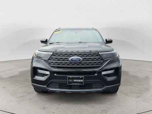 Certified 2022 Ford Explorer XLT w/ Equipment Group 202A AWD/4WD image 5