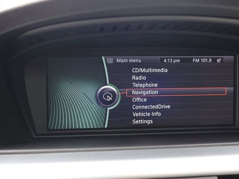 Used 2011 BMW 335i xDrive Sedan AWD/4WD image 23