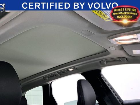 Used 2023 Volvo XC60 B5 Ultimate w/ Climate Package FWD image 22
