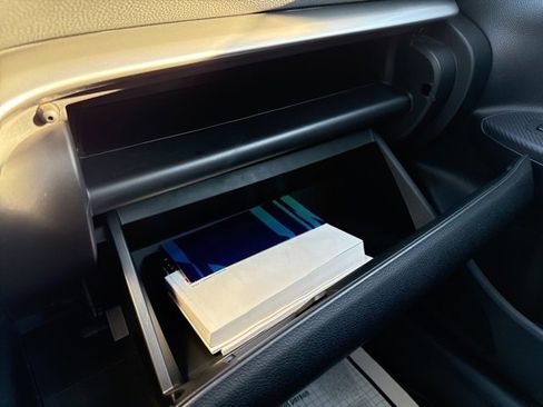 Used 2024 Mitsubishi Eclipse Cross SE image 36