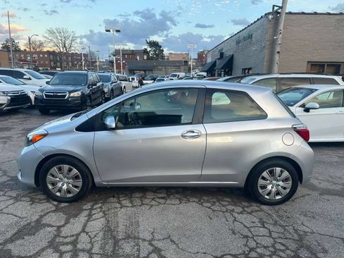 Used 2014 Toyota Yaris LE image 5