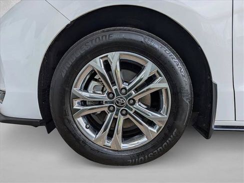 Certified 2023 Toyota Sienna XSE w/ XSE Plus Package AWD/4WD image 24