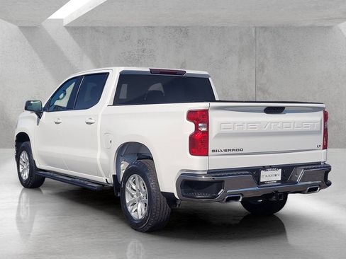 Used 2021 Chevrolet Silverado 1500 LT w/ Z71 Off-Road Package AWD/4WD image 7