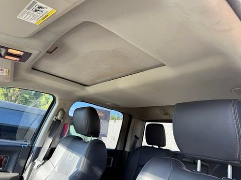 Used 2011 RAM 1500 Laramie AWD/4WD image 7