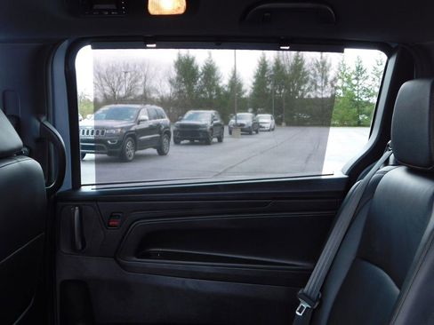 Used 2025 Honda Odyssey Sport-L image 25