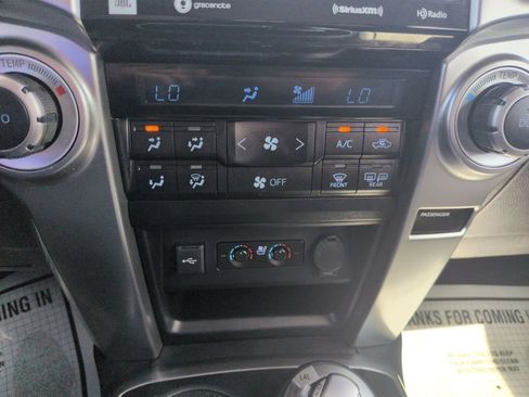 Certified 2022 Toyota 4Runner Limited AWD/4WD image 18