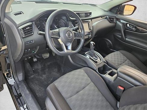 Used 2019 Nissan Rogue Sport SV image 13