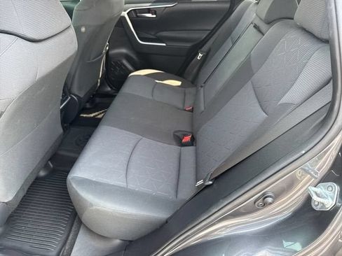 Used 2020 Toyota RAV4 XLE w/ Convenience Package AWD/4WD image 11