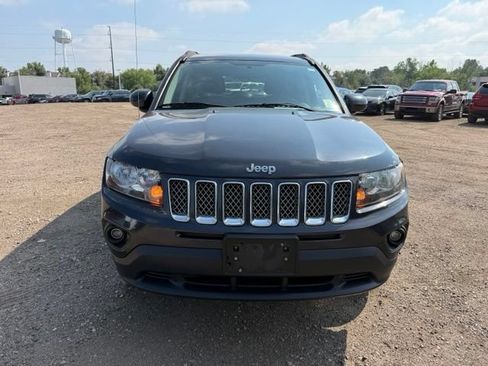 Used 2014 Jeep Compass Latitude AWD/4WD image 9