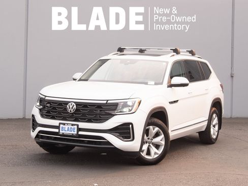 Used 2024 Volkswagen Atlas SEL Premium R-Line image 1