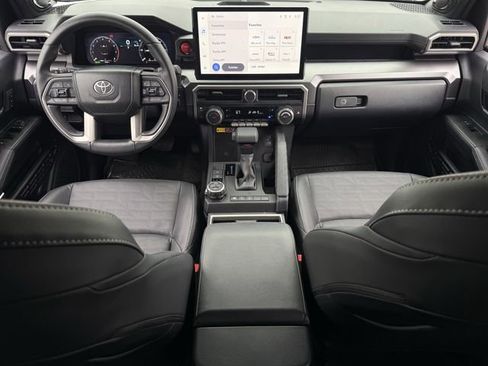 Used 2025 Toyota 4Runner TRD Off-Road Premium w/ Tow Technology Package AWD/4WD image 12