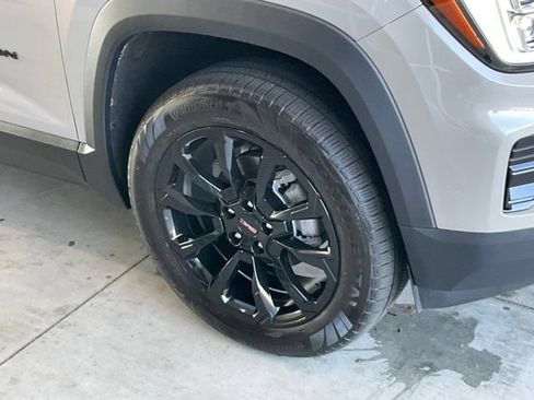Used 2026 GMC Terrain Elevation w/ Elevation Premium Package FWD image 26