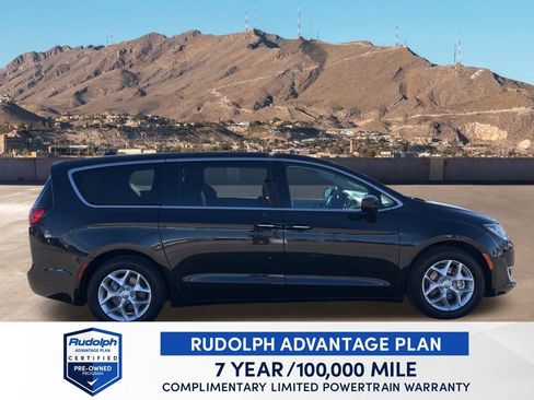 Used 2017 Chrysler Pacifica Touring Plus w/ Tire & Wheel Group image 14