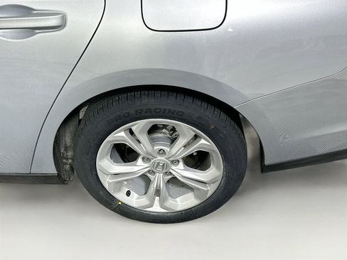 Used 2025 Honda Accord LX image 11