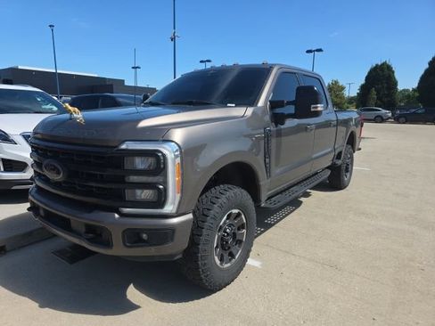 Used 2023 Ford F250 Lariat w/ Lariat Ultimate Package AWD/4WD image 1