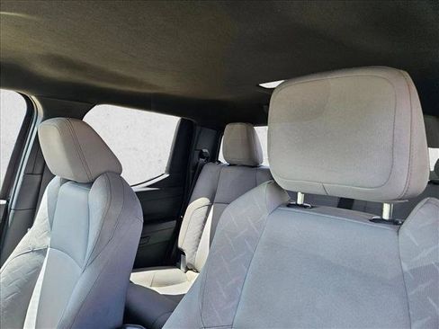 Used 2024 Toyota Tacoma SR5 AWD/4WD image 16