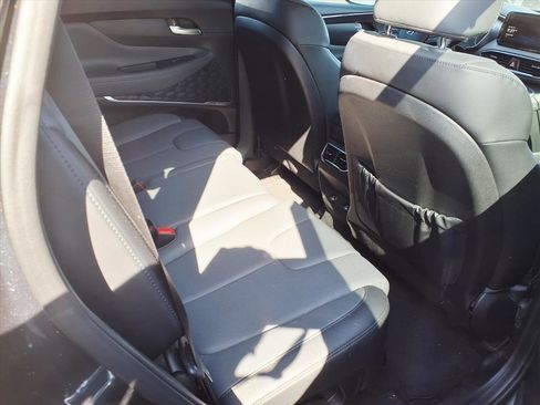 Used 2023 Hyundai Santa Fe SEL w/ Premium Package image 6