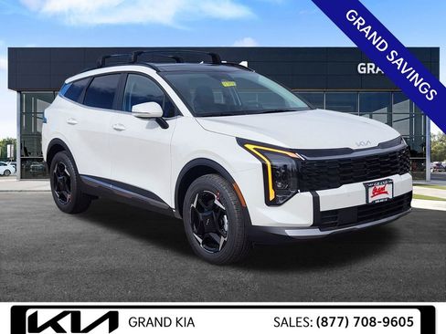 New 2026 Kia Sportage EX image 2