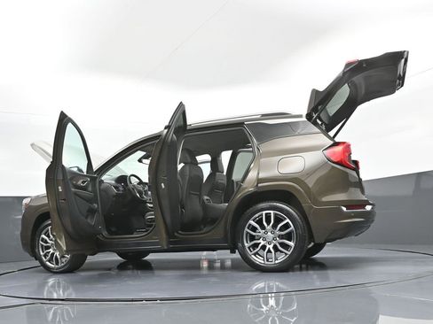 Used 2023 GMC Terrain Denali image 50