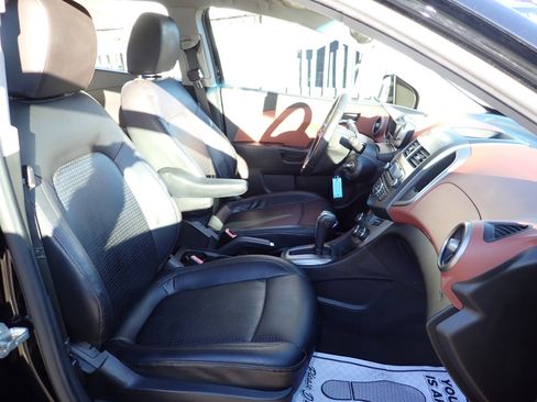 Used 2012 Chevrolet Sonic LTZ image 7