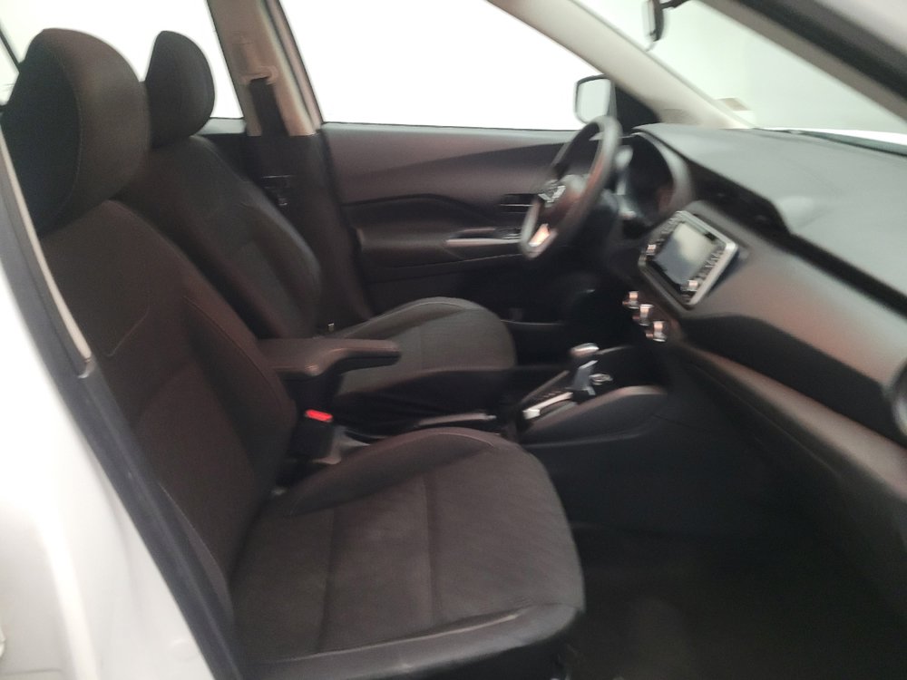 Used 2021 Nissan Kicks S FWD image 21