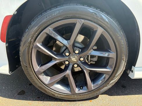 Used 2020 Dodge Charger R/T w/ Plus Group RWD image 6