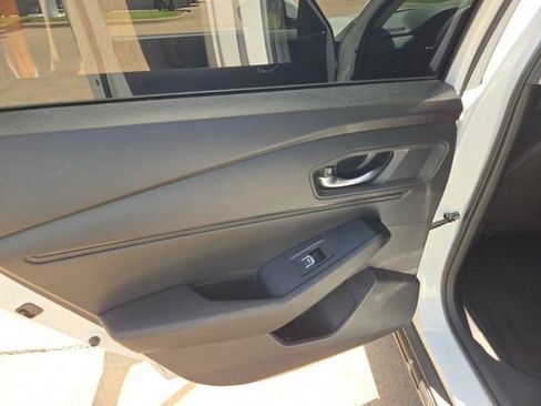 Used 2024 Honda Accord EX image 12