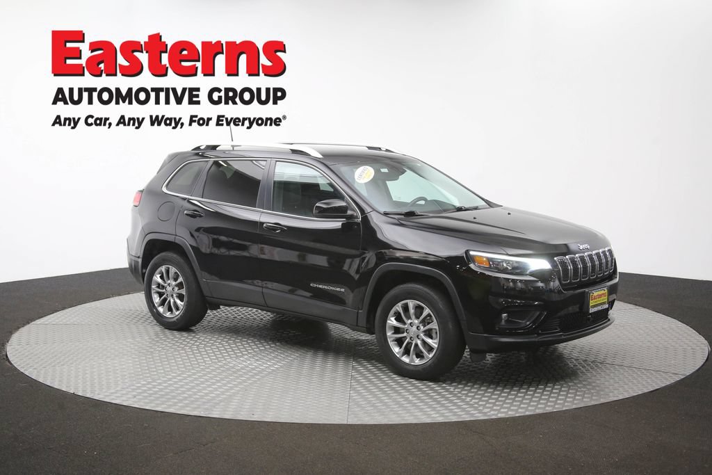 Used 2021 Jeep Cherokee Latitude Plus AWD/4WD image 49