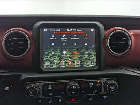 Used 2018 Jeep Wrangler Unlimited Rubicon image 28