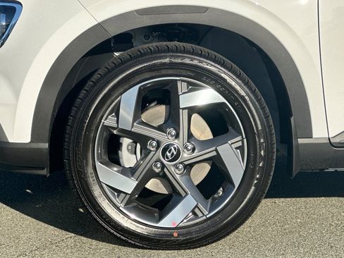 New 2026 Hyundai Venue SEL image 19