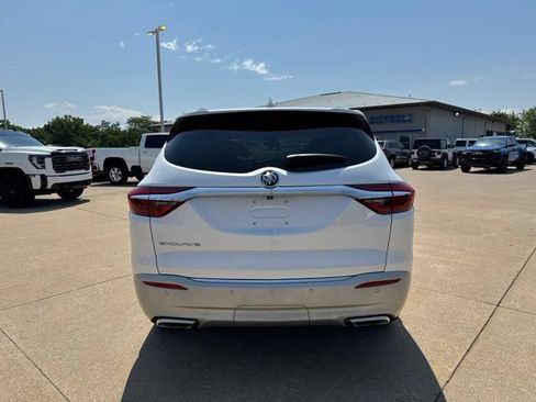 Used 2020 Buick Enclave Essence FWD image 6