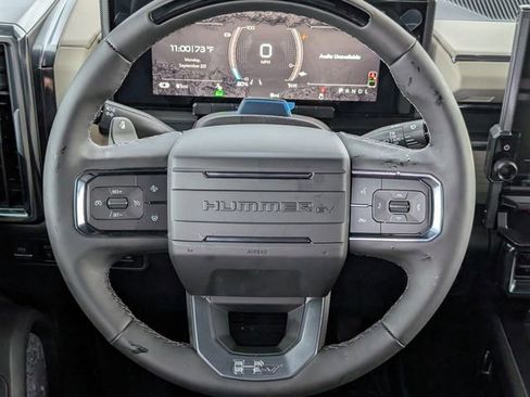 New 2026 GMC Hummer EV 4x4 Crew Cab image 10