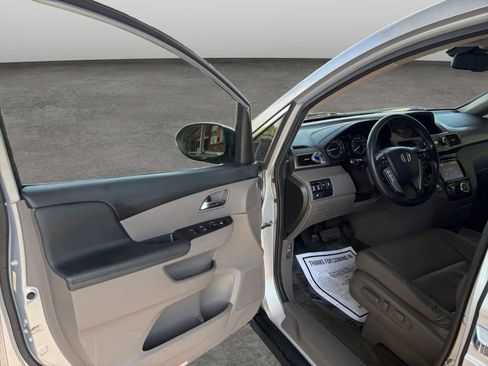 Used 2014 Honda Odyssey EX-L image 11