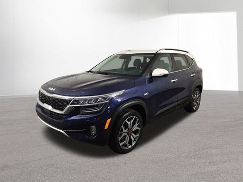 Certified 2023 Kia Seltos SX image 2