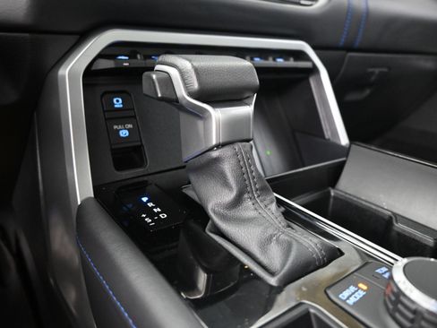 Used 2024 Toyota Tundra Platinum image 14