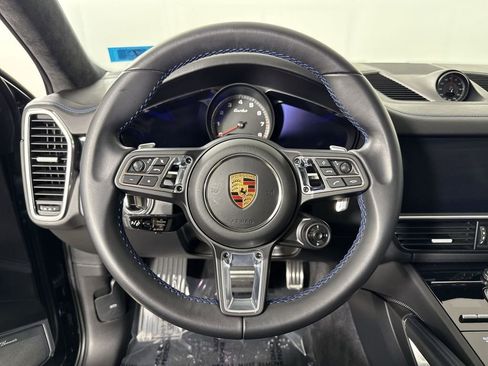 Certified 2023 Porsche Cayenne Turbo AWD/4WD image 35
