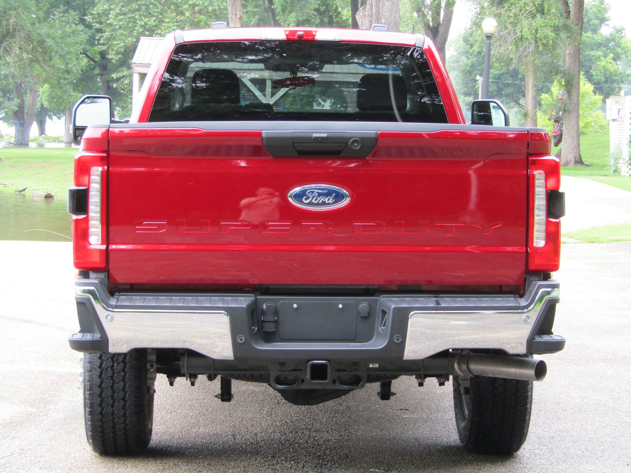 New 2026 Ford F350 XLT w/ 360-Degree Camera Package AWD/4WD image 3