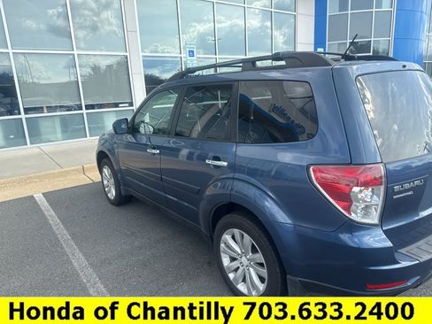 Used 2012 Subaru Forester 2.5X Premium w/ Popular Pkg 3 AWD/4WD image 4