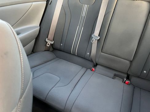 Used 2025 Hyundai Elantra SEL image 39