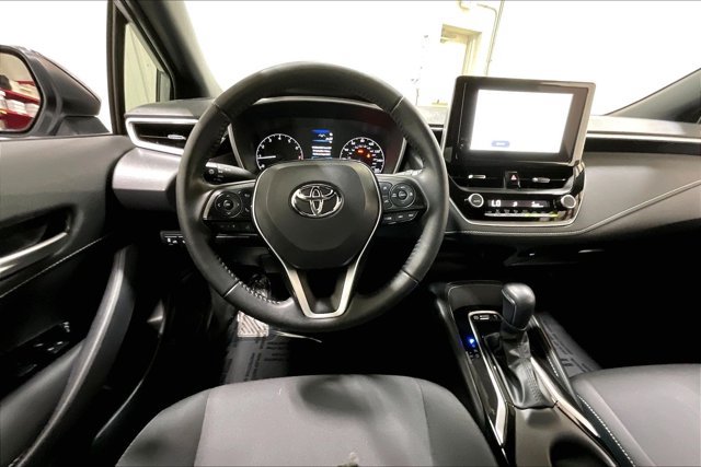 Used 2025 Toyota Corolla SE FWD image 5