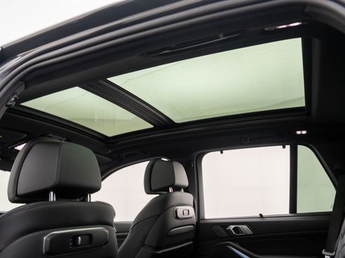 New 2026 BMW X5 xDrive50e w/ Executive Package image 19