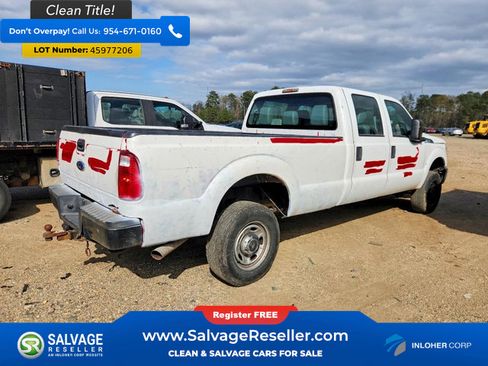 Used 2015 Ford F250 4x4 Crew Cab Super Duty image 4