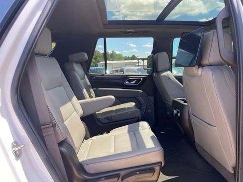 Used 2021 GMC Yukon SLT w/ SLT Premium Package RWD image 10