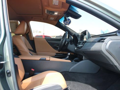 Used 2023 Lexus ES 350 w/ Accessory Package (Z1) FWD image 27