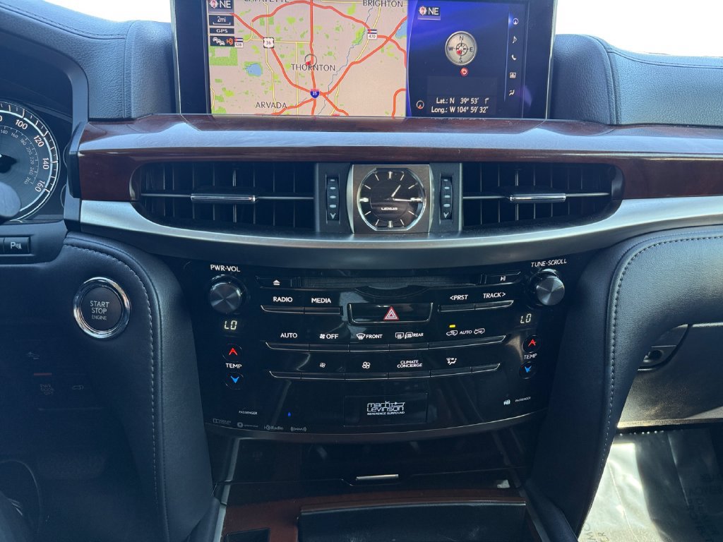 Used 2017 Lexus LX 570 4WD w/ Luxury Package image 18