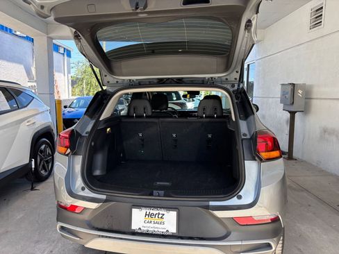 Used 2025 Buick Encore GX Preferred FWD image 31